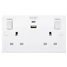 Powermaster 2 Gang Switched Socket With 2 Usb Ports (1 X Type A & 1 X Type C)